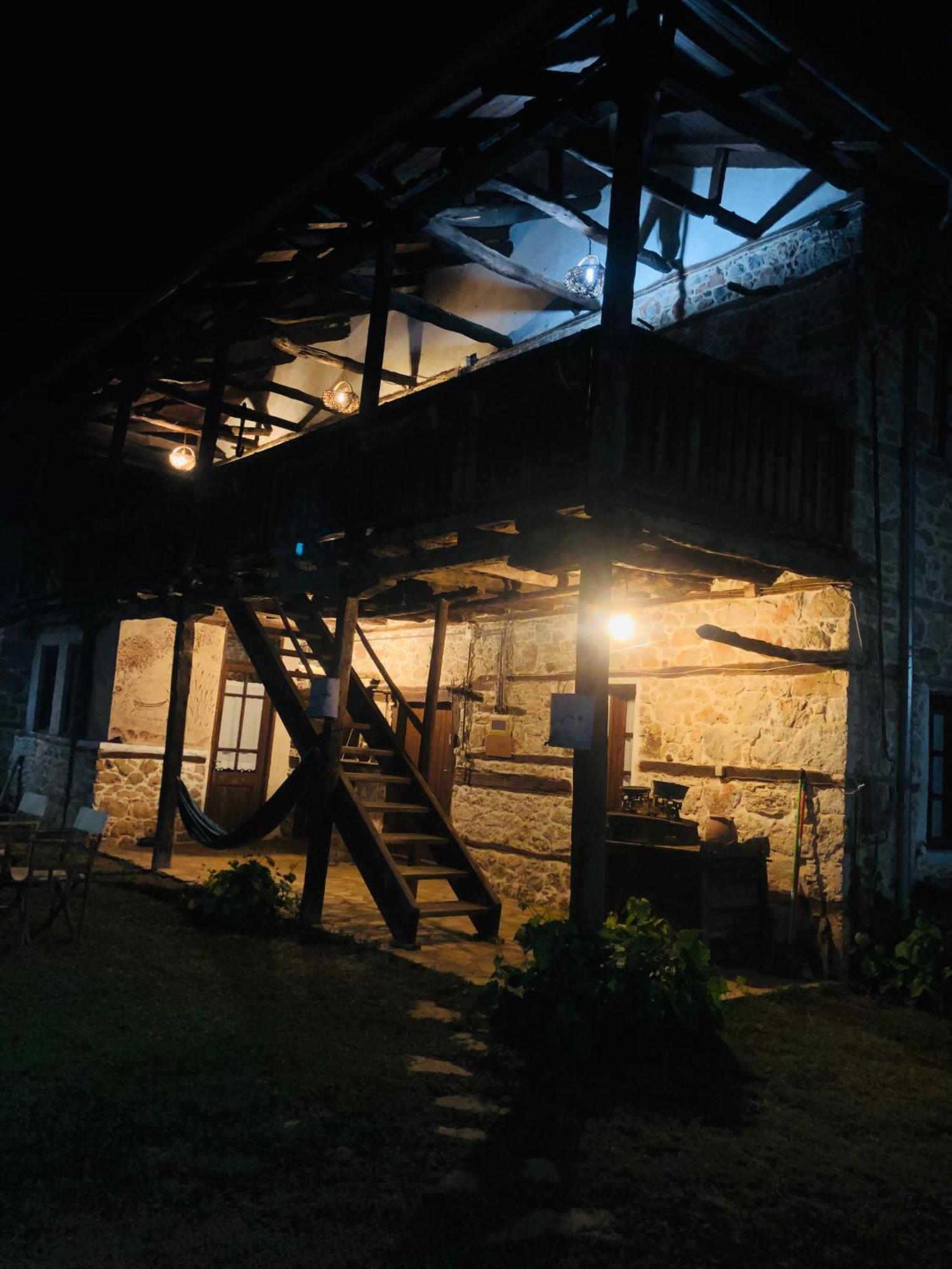 Χαγιάτι Hotel Psarades Exterior foto